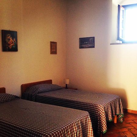 Bed and Breakfast Santa Maria Della Pace Montespertoli Exterior foto