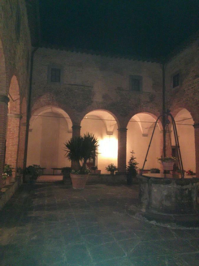 Bed and Breakfast Santa Maria Della Pace Montespertoli Exterior foto
